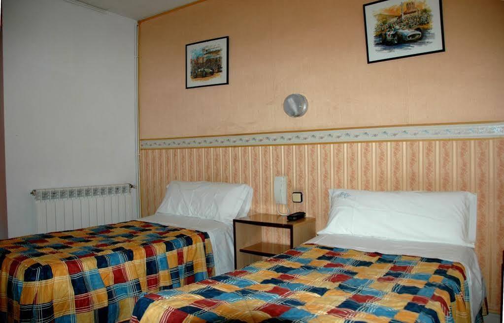 Pension Venecia Salou Exterior foto